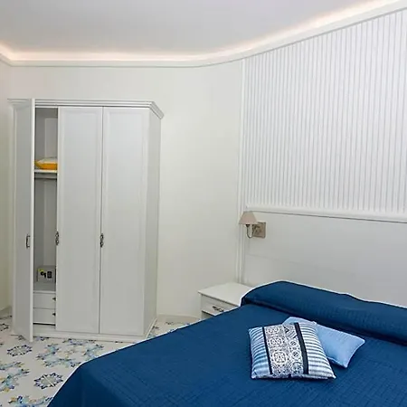 아파트 Ambra Short Rent