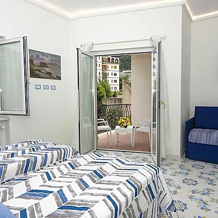 Ambra Short Rent 아파트 *