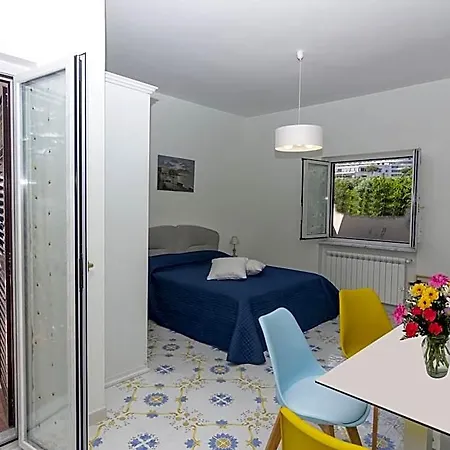 Ambra Short Rent * 소렌토
