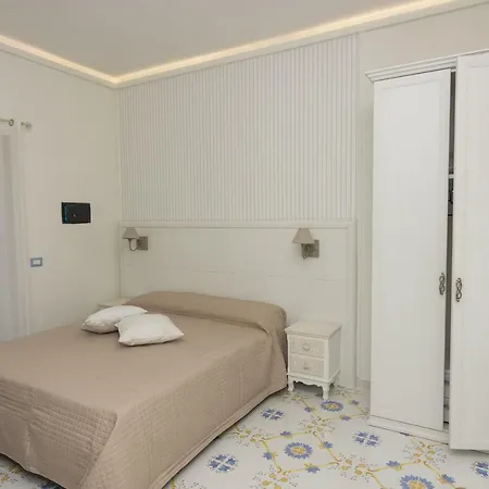 Ambra Short Rent Apartman *