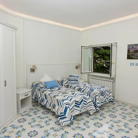 Ambra Short Rent Apartman